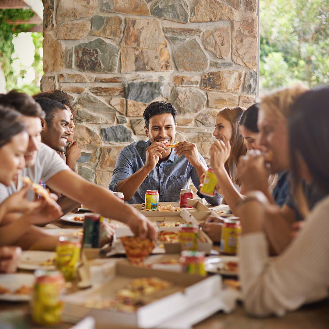 people-sharing-a-meal-and-discussing-progressive-politics-in-arkansas